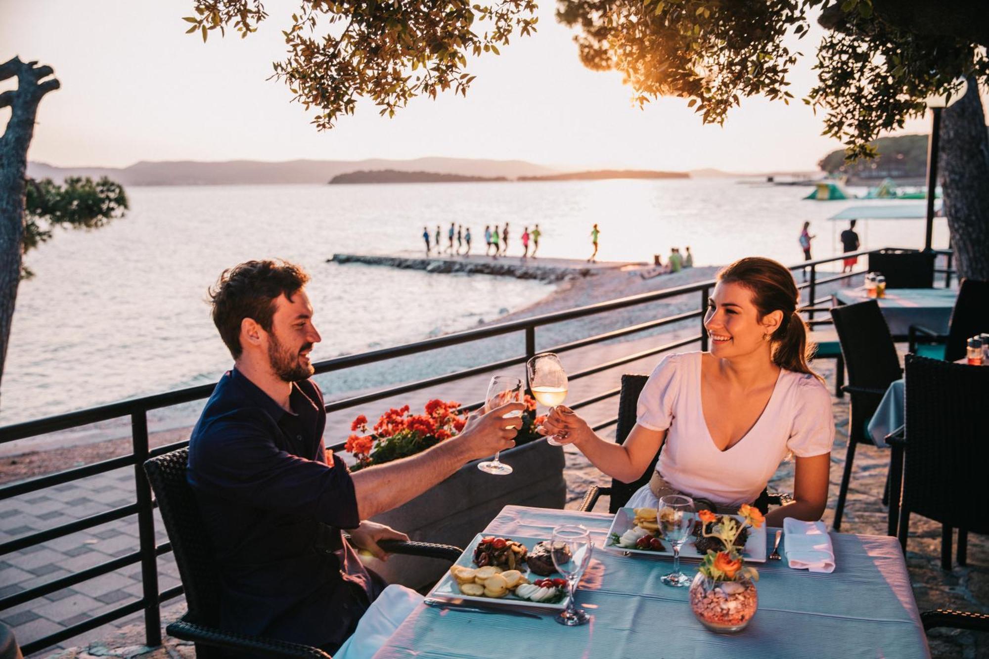 Camping Park Soline Mobile Homes Biograd Na Moru Eksteriør billede